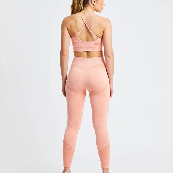 AYBL Motion Seamless Leggings and Sports Bra Set in Peach Marl - Picture 2 of 7